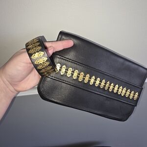 Chic Black and Gold Women's Clutch And Cuff Braclet Set